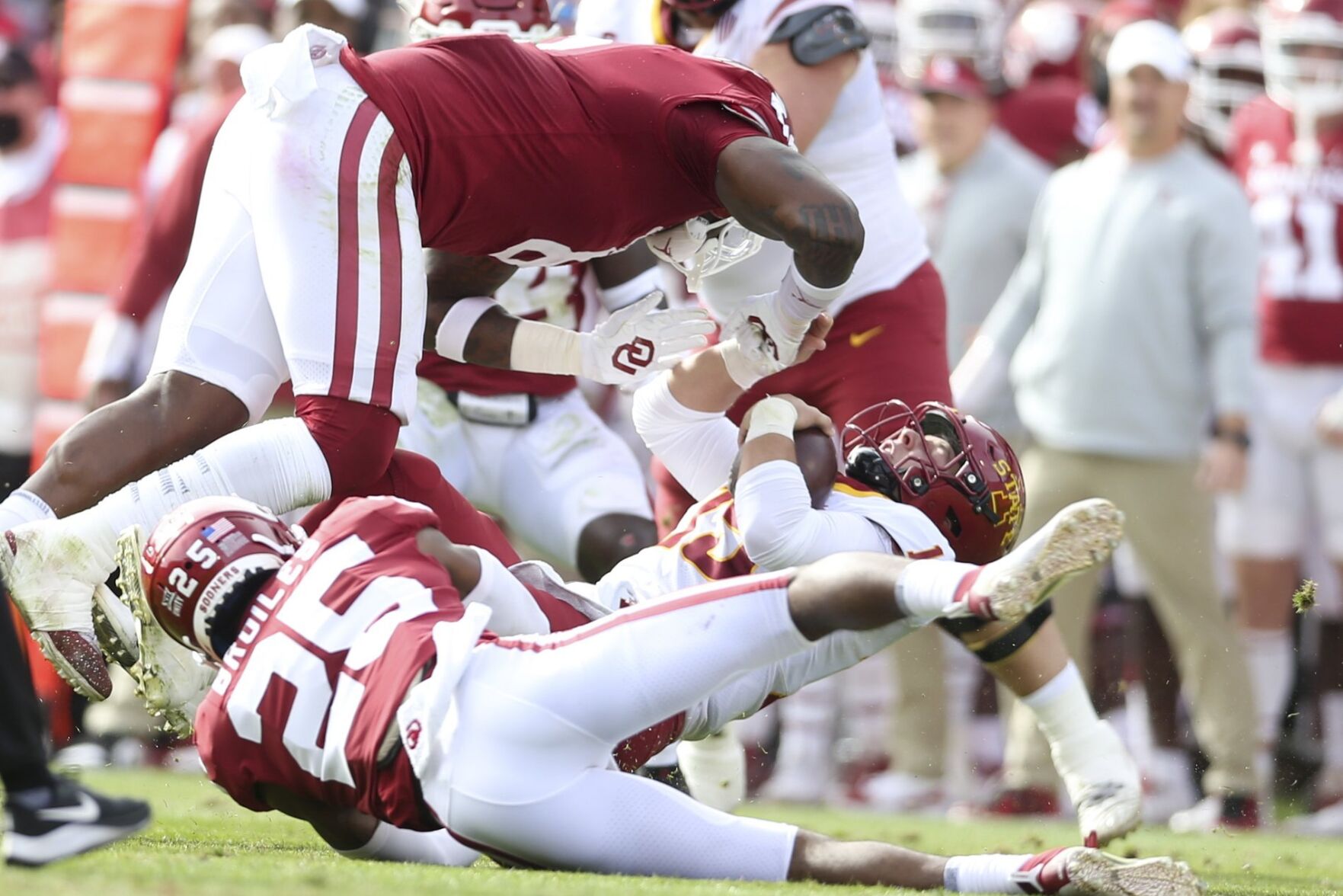 Oklahoma vs Iowa State